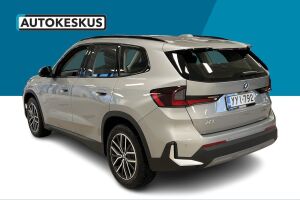 BMW X1 esikatselu 11