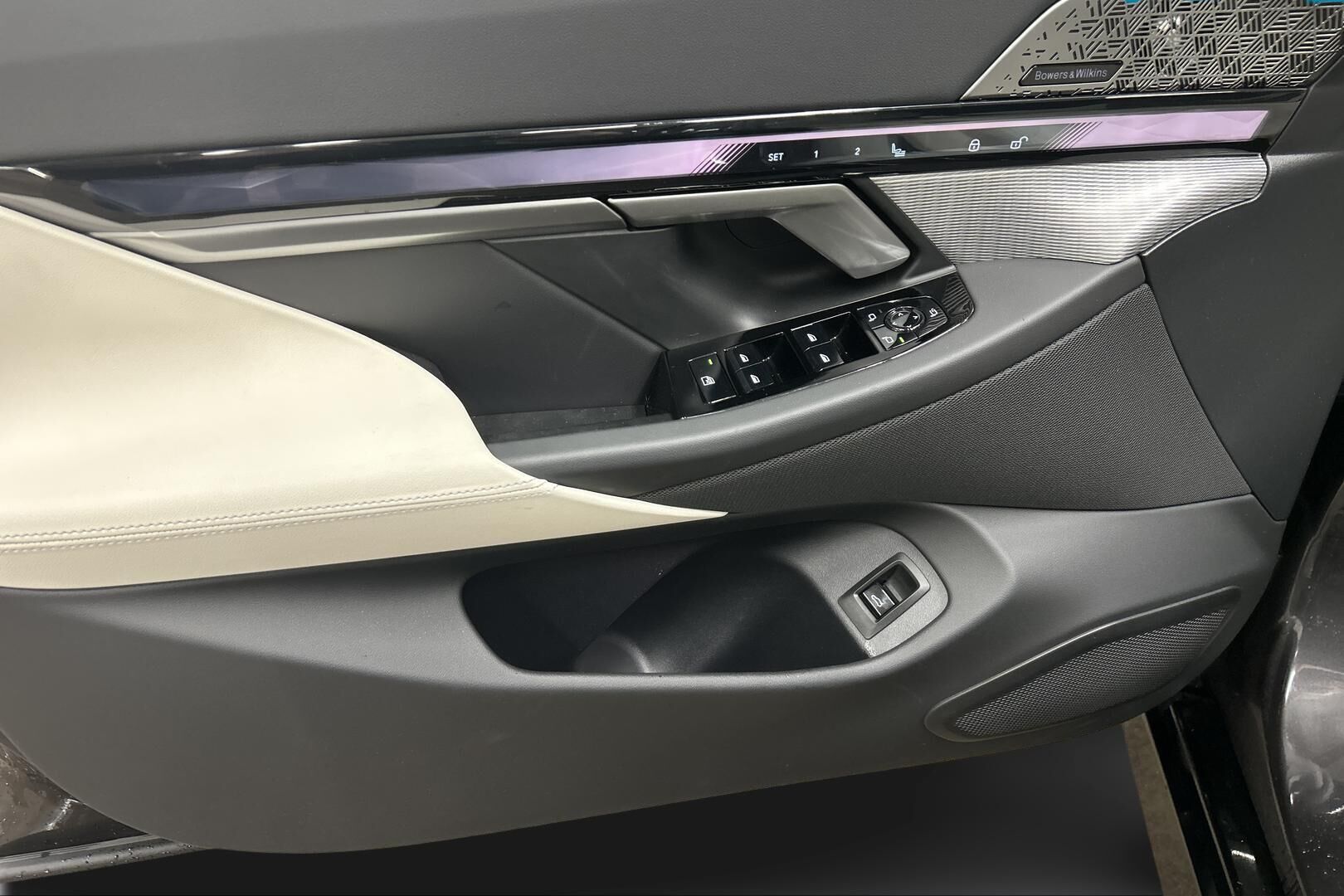 BMW 5-sarja iso kuva 11