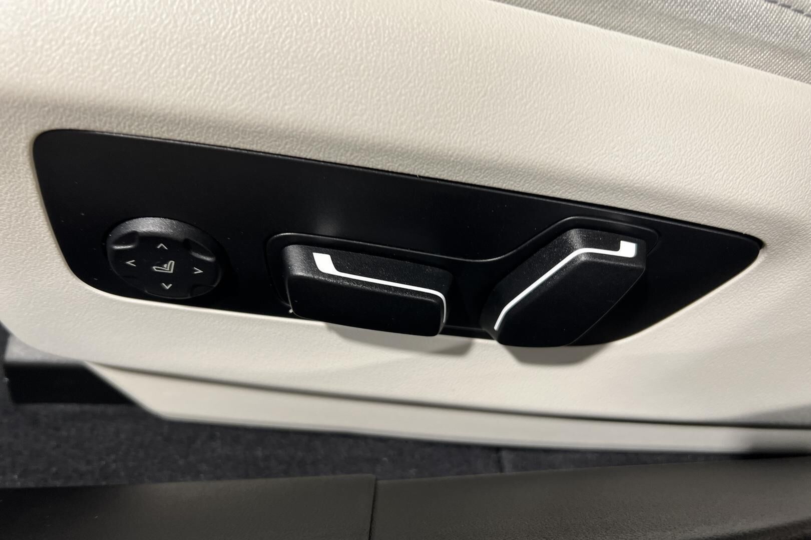 BMW 5-sarja iso kuva 17