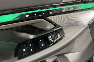 BMW 5-sarja esikatselu 18