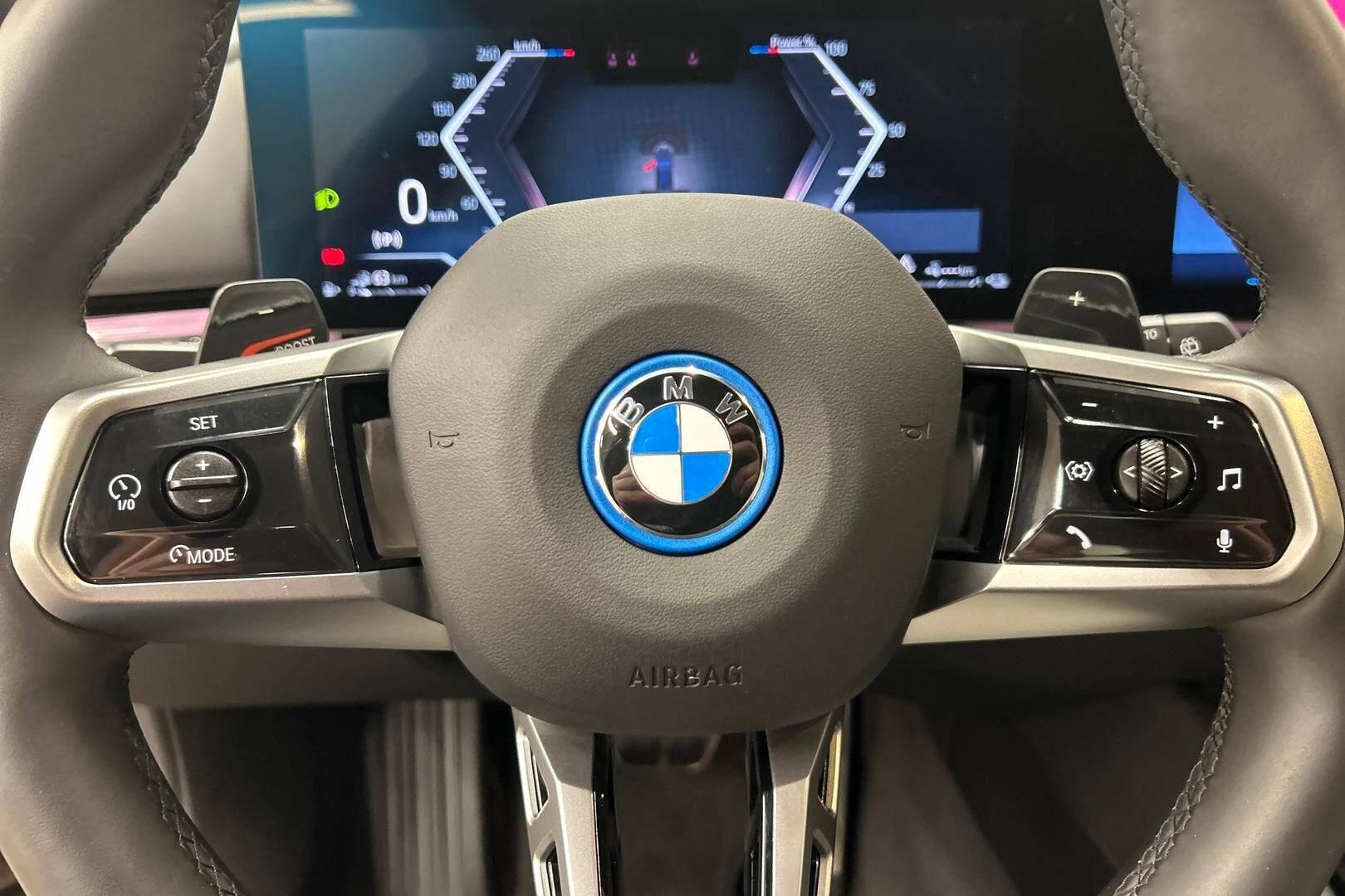 BMW 5-sarja iso kuva 26