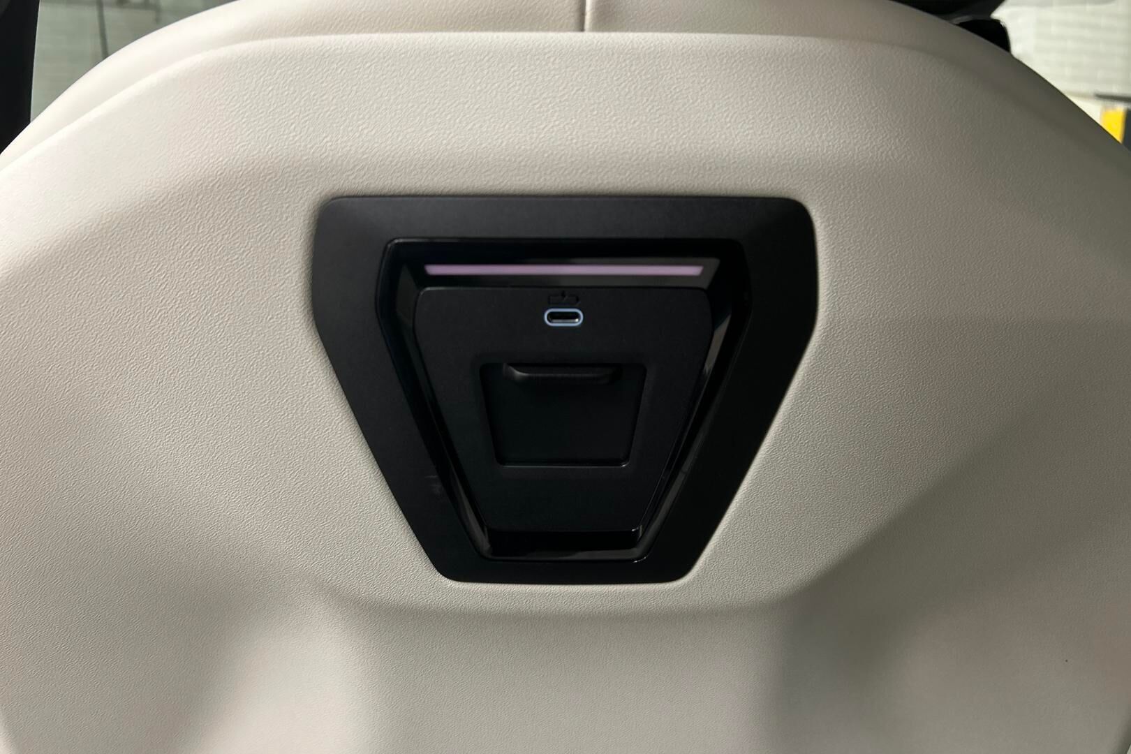 BMW 5-sarja iso kuva 19