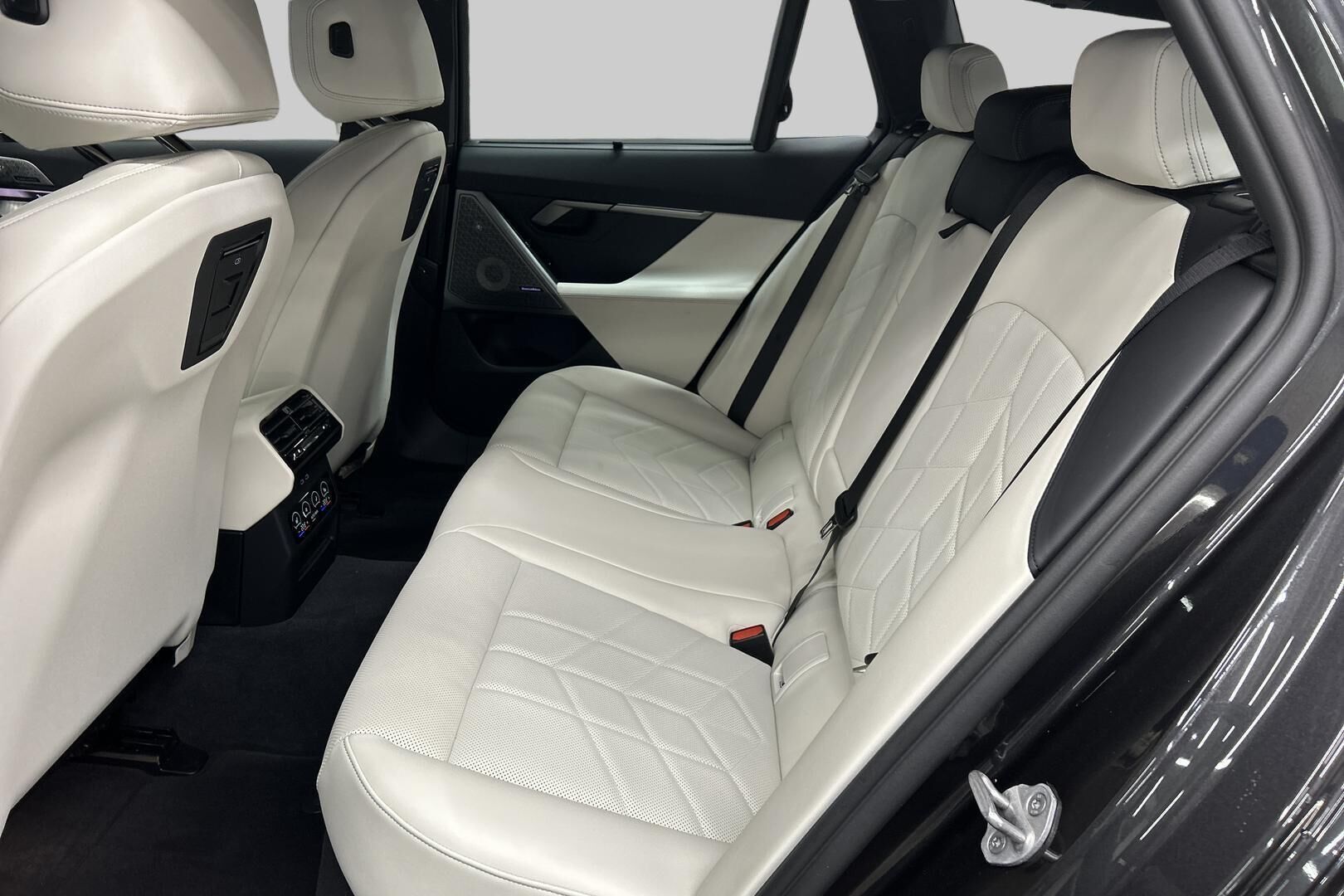 BMW 5-sarja iso kuva 7