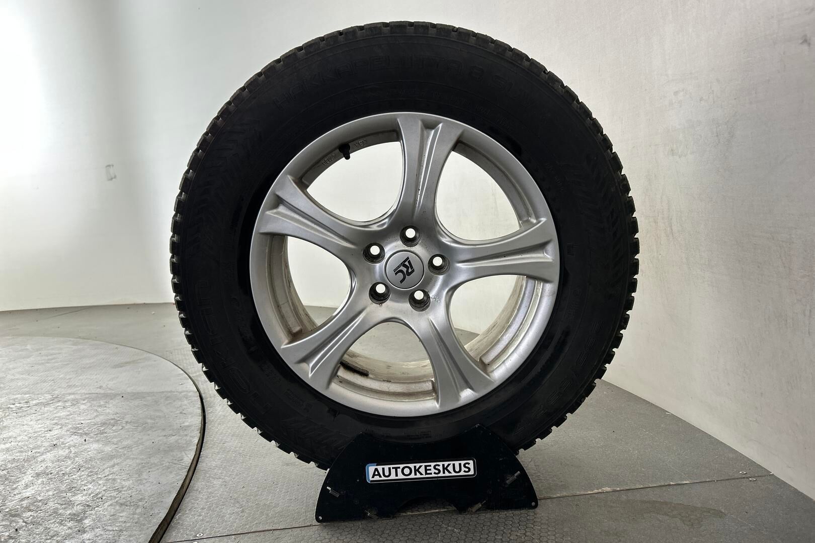 Volvo XC60 iso kuva 12