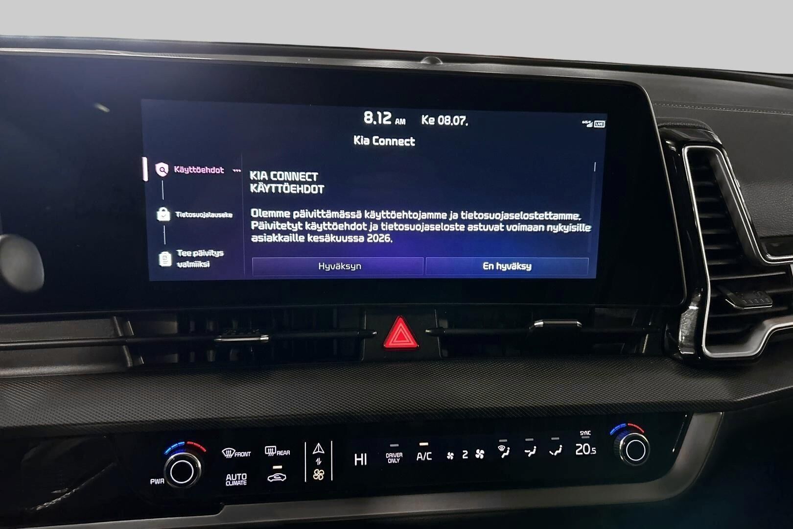 Kia Sportage iso kuva 16