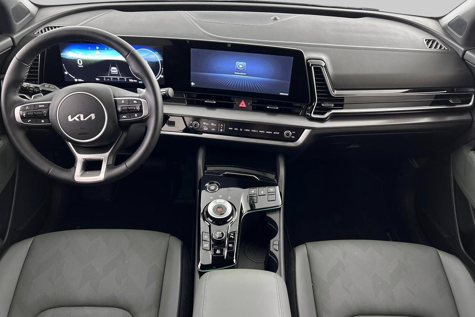 Kia Sportage iso kuva 9