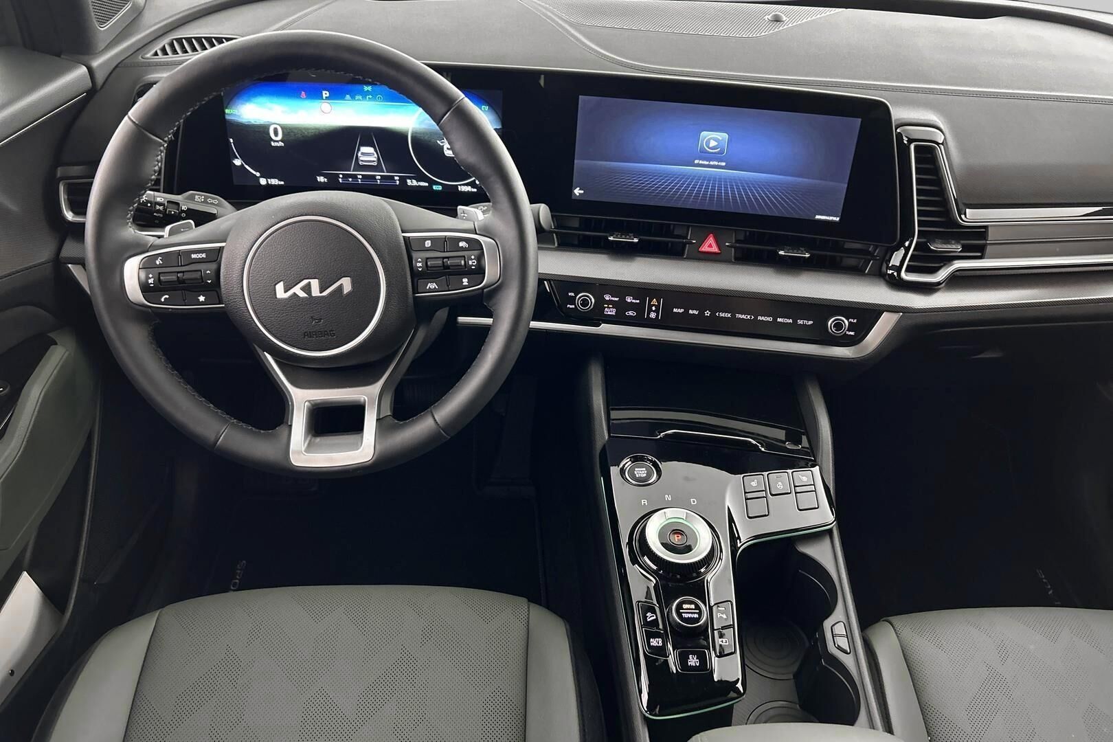 Kia Sportage iso kuva 13