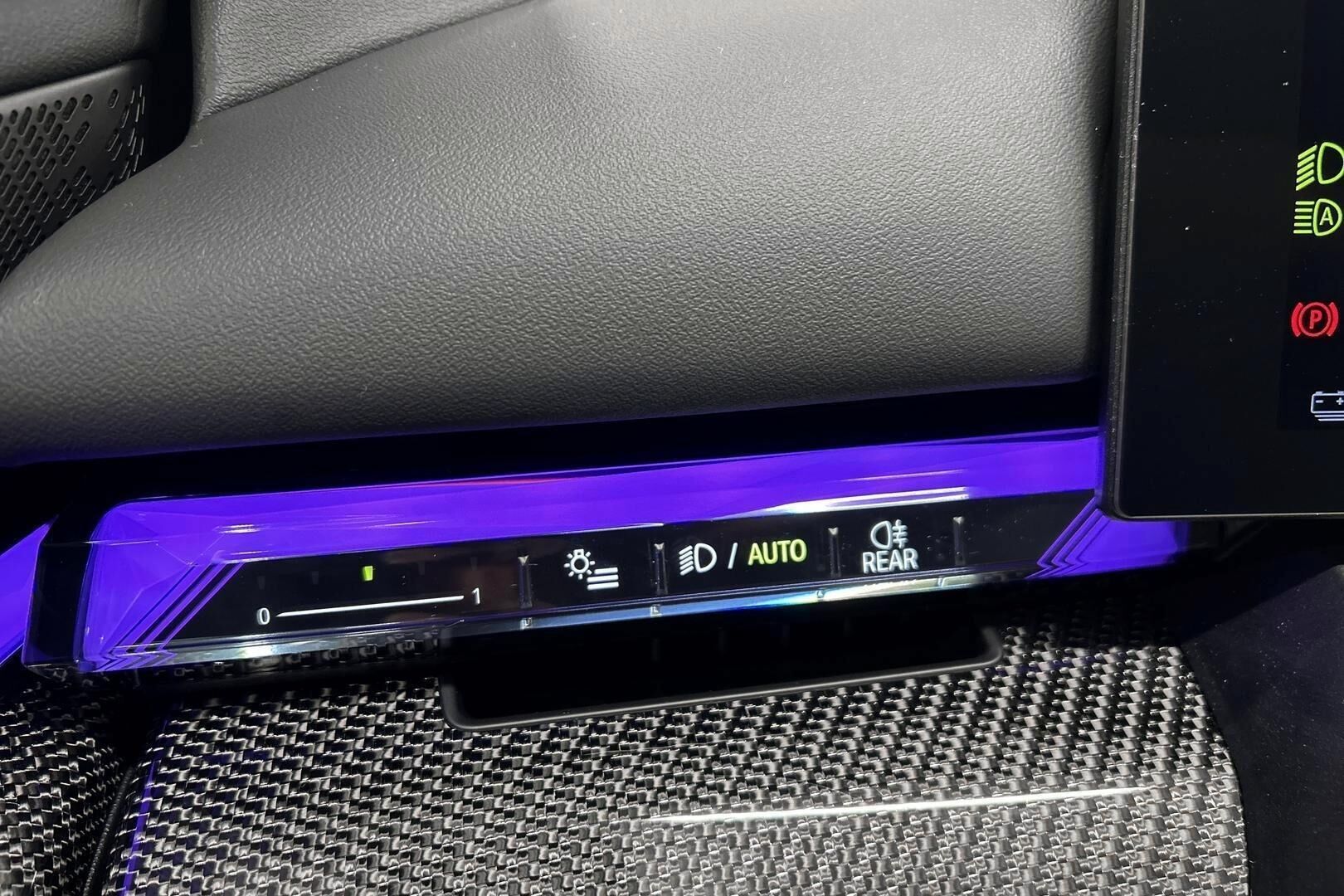 BMW i5 iso kuva 15