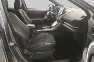 MITSUBISHI ECLIPSE CROSS esikatselu 4