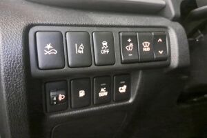 MITSUBISHI ECLIPSE CROSS esikatselu 6