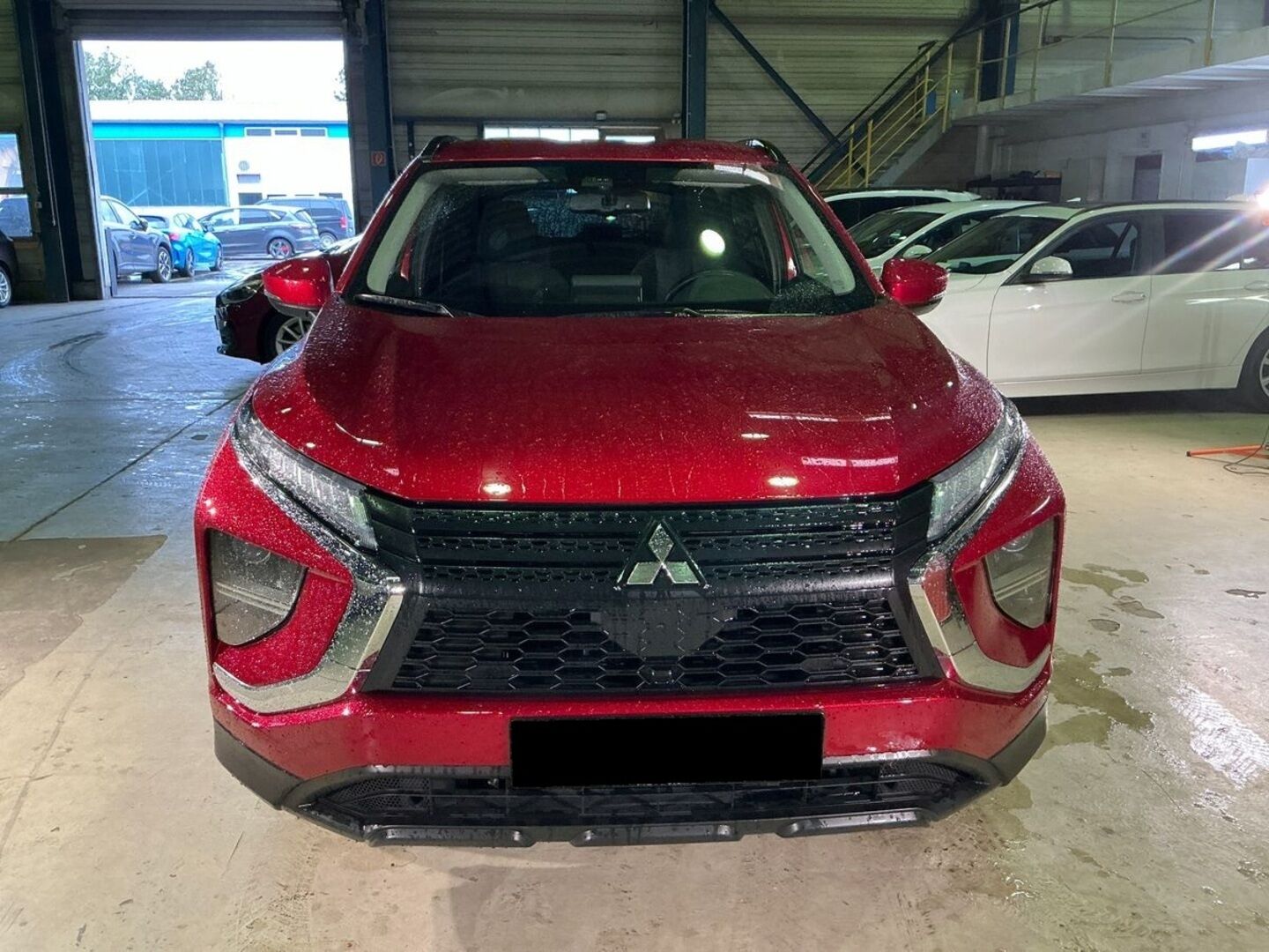 MITSUBISHI ECLIPSE CROSS iso kuva 0