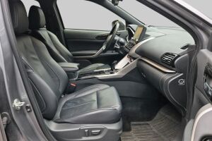 MITSUBISHI ECLIPSE CROSS esikatselu 3