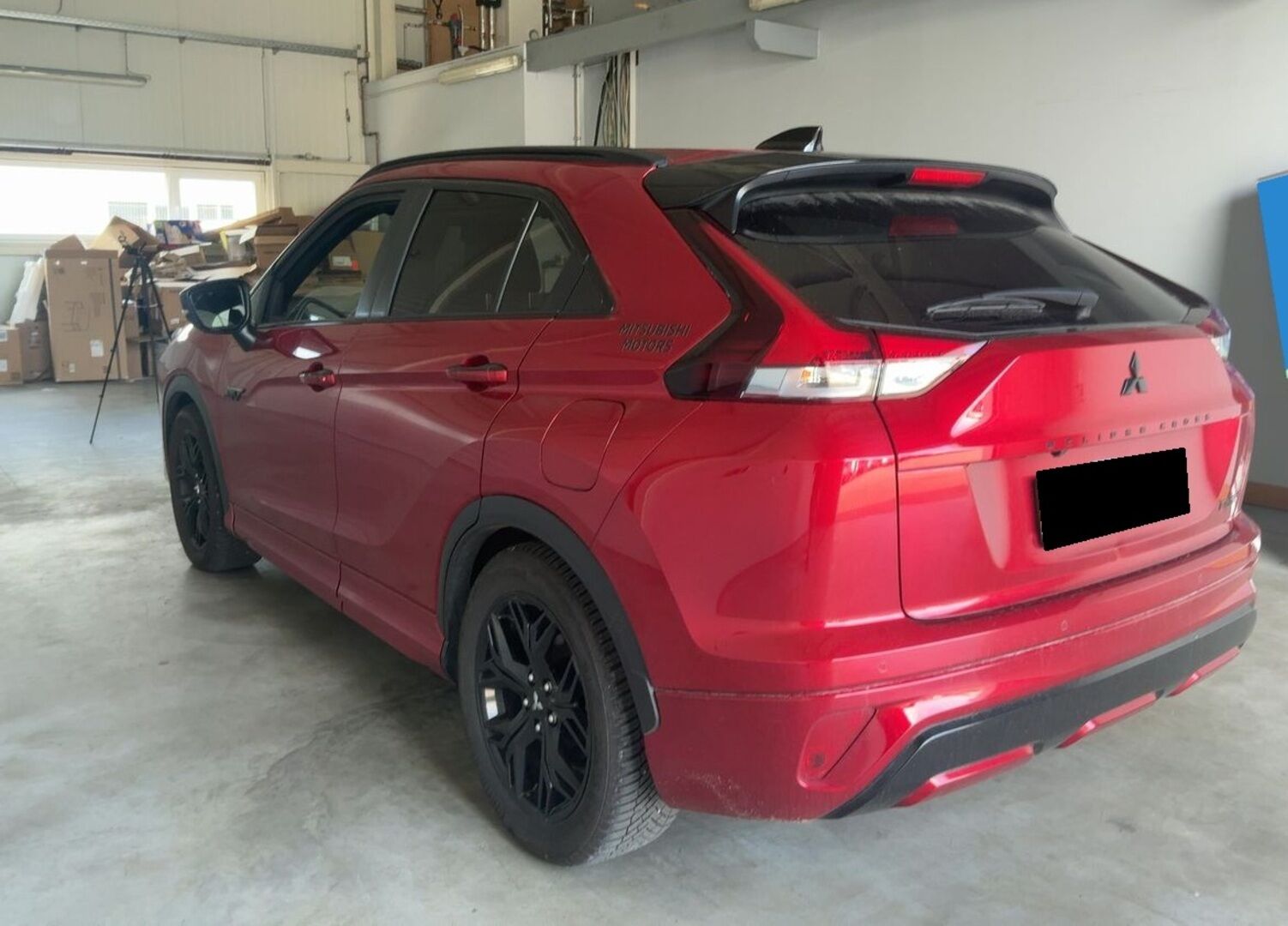 MITSUBISHI ECLIPSE CROSS iso kuva 0