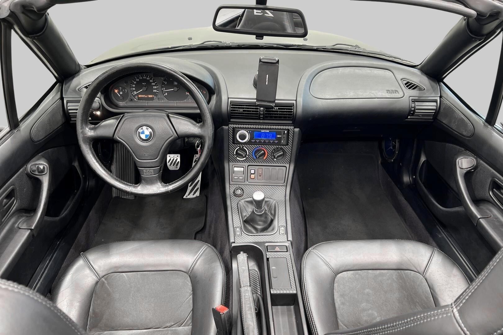 BMW Z3 iso kuva 10