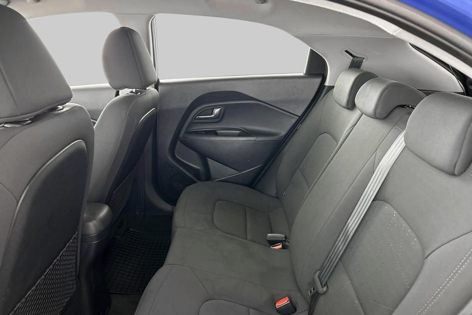 Kia Rio iso kuva 11