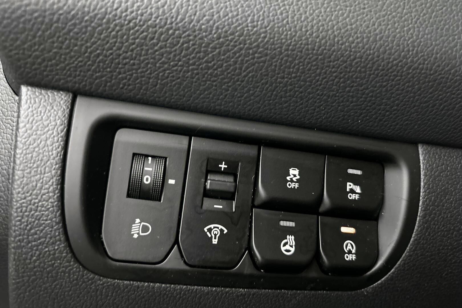 Kia Rio iso kuva 21