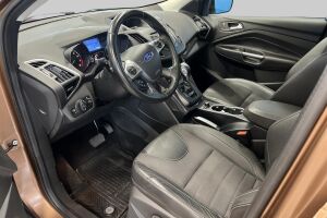 Ford Kuga esikatselu 9
