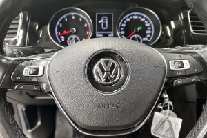 Volkswagen Golf esikatselu 19