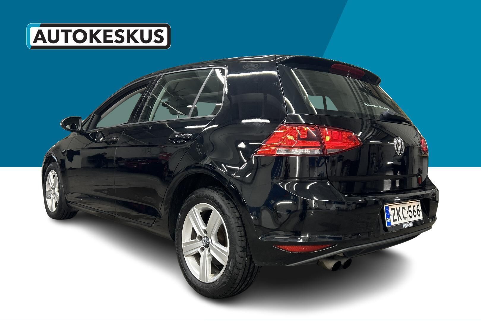 Volkswagen Golf iso kuva 7