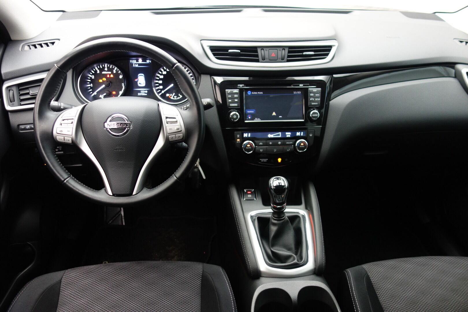 Nissan Qashqai iso kuva 4