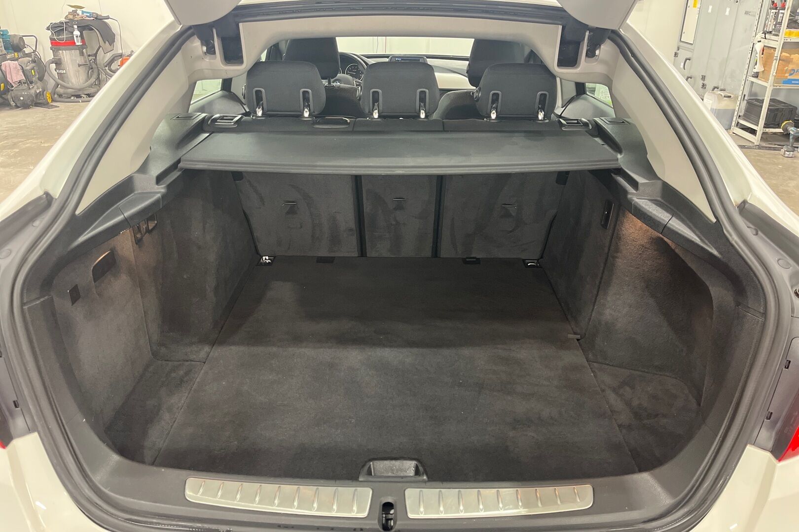 BMW 3-sarja iso kuva 8