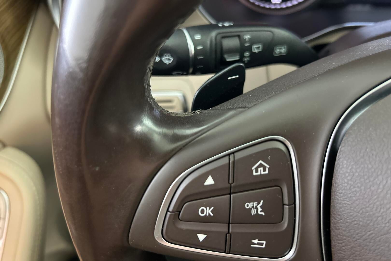 Mercedes-Benz C iso kuva 32