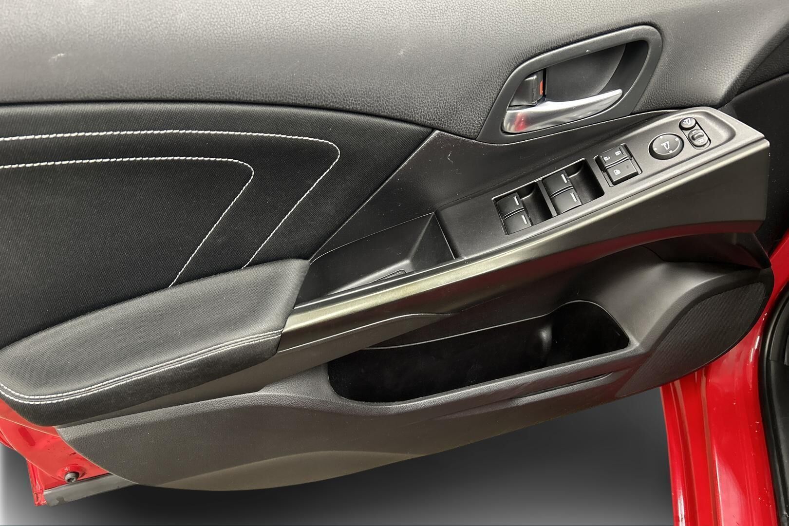 Honda Civic iso kuva 13
