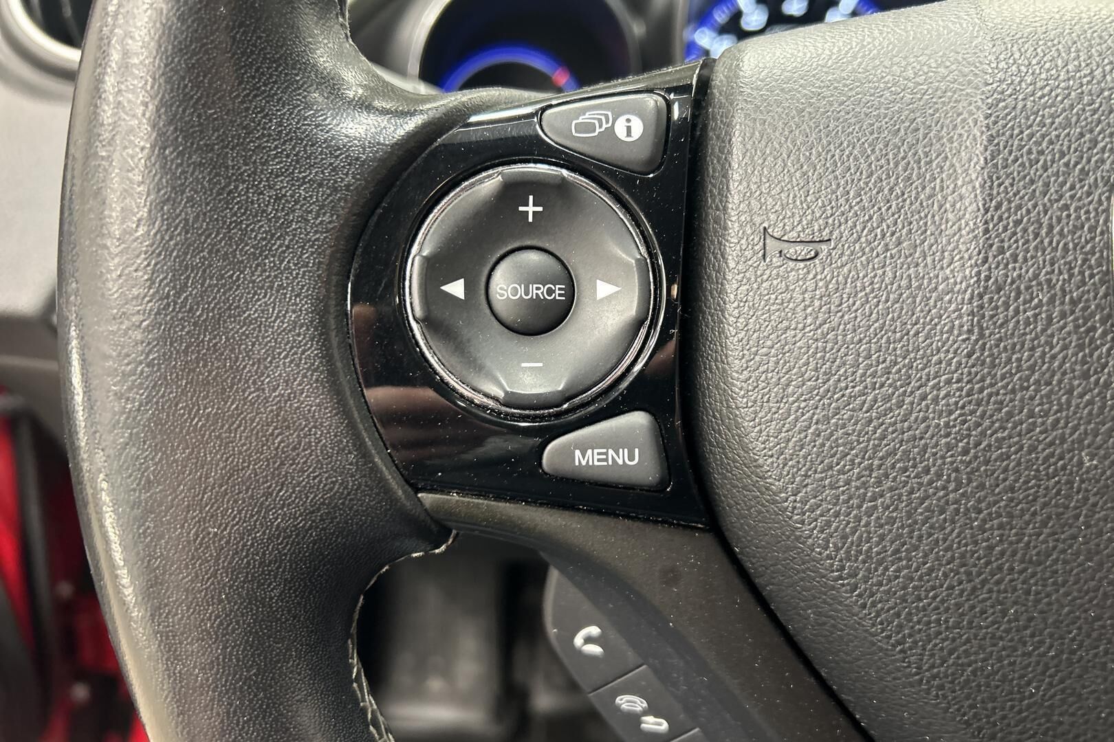 Honda Civic iso kuva 14