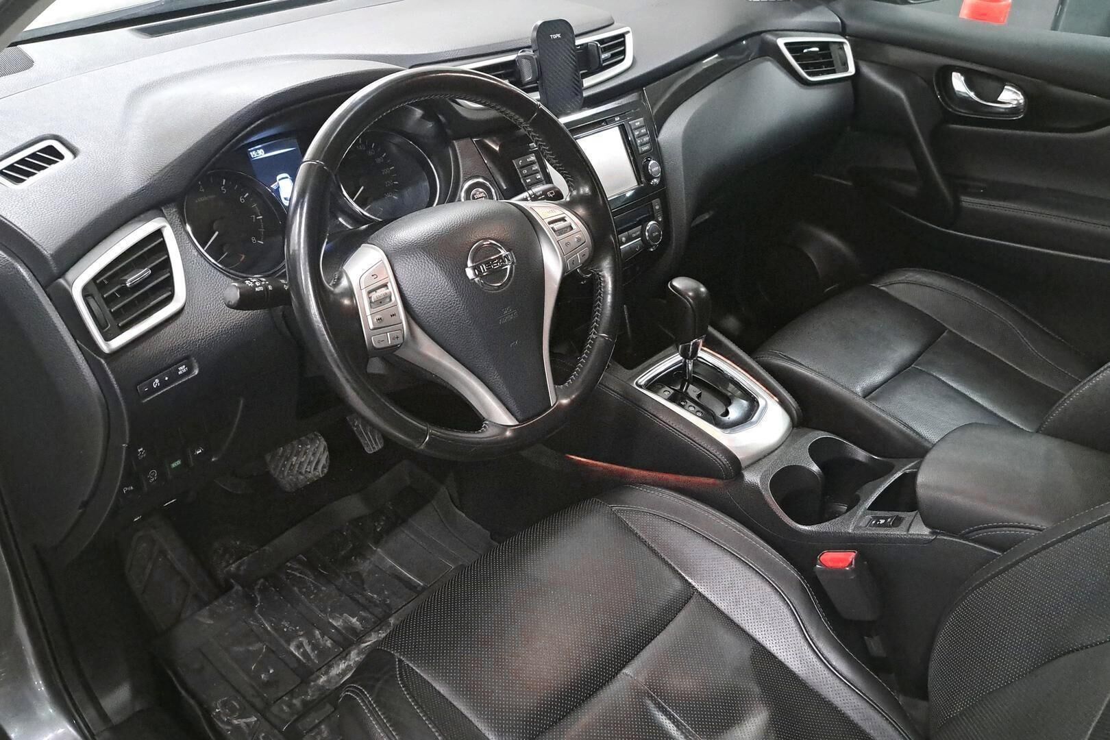 Nissan Qashqai iso kuva 1