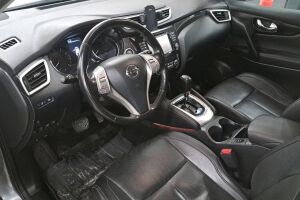 Nissan Qashqai esikatselu 1