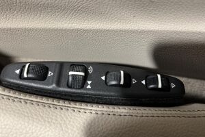 Mercedes-Benz E esikatselu 19