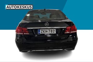 Mercedes-Benz E esikatselu 6