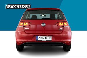 Volkswagen Golf esikatselu 6