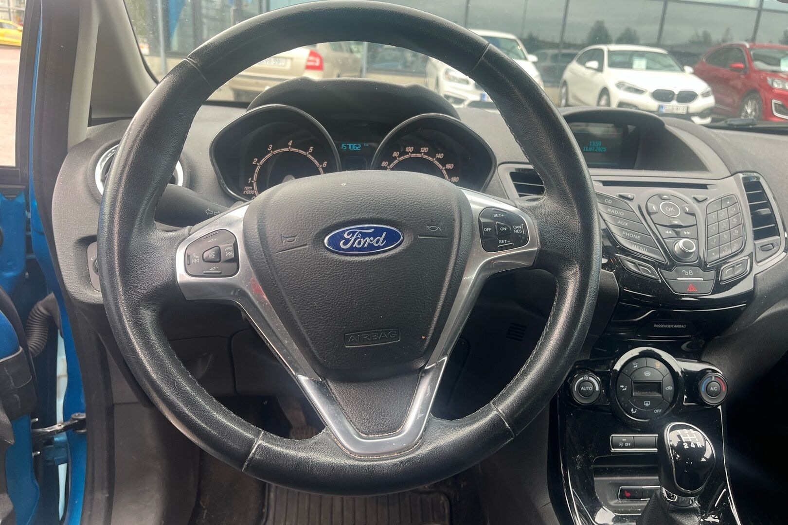 Ford Fiesta iso kuva 1