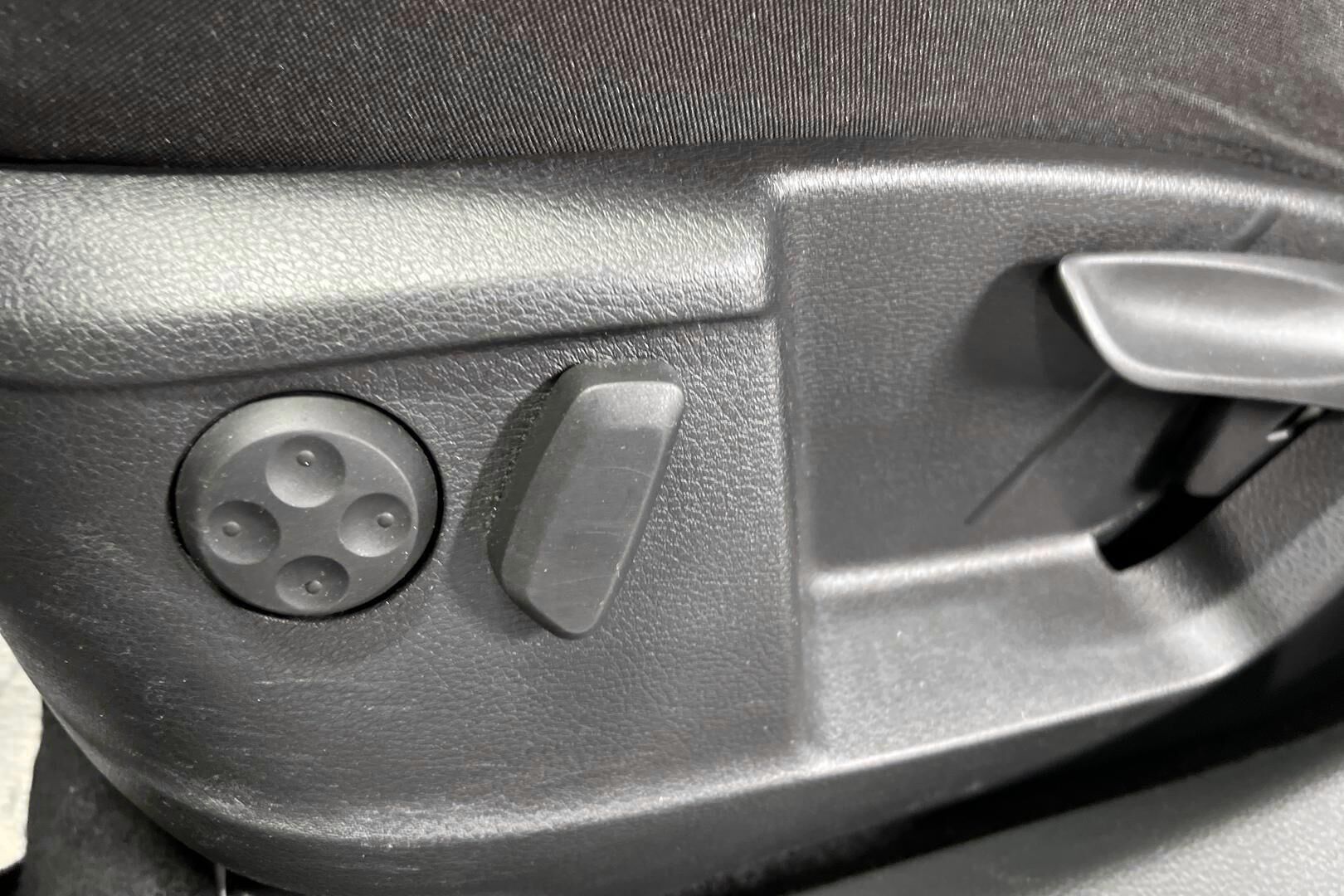 Seat Alhambra iso kuva 18