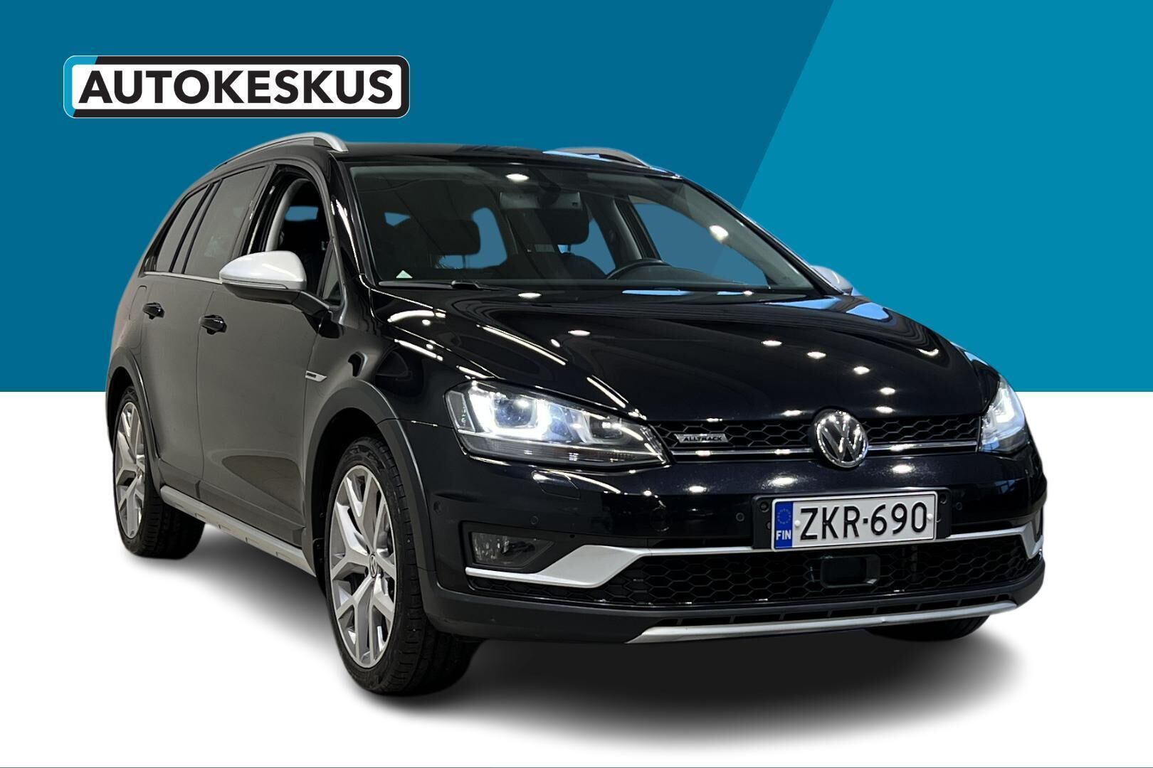 Volkswagen Golf iso kuva 2