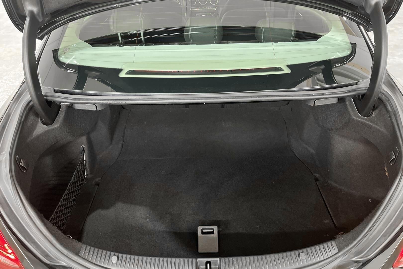 Mercedes-Benz C iso kuva 12