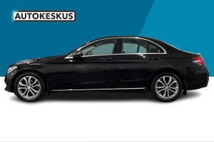 Mercedes-Benz C esikatselu 8