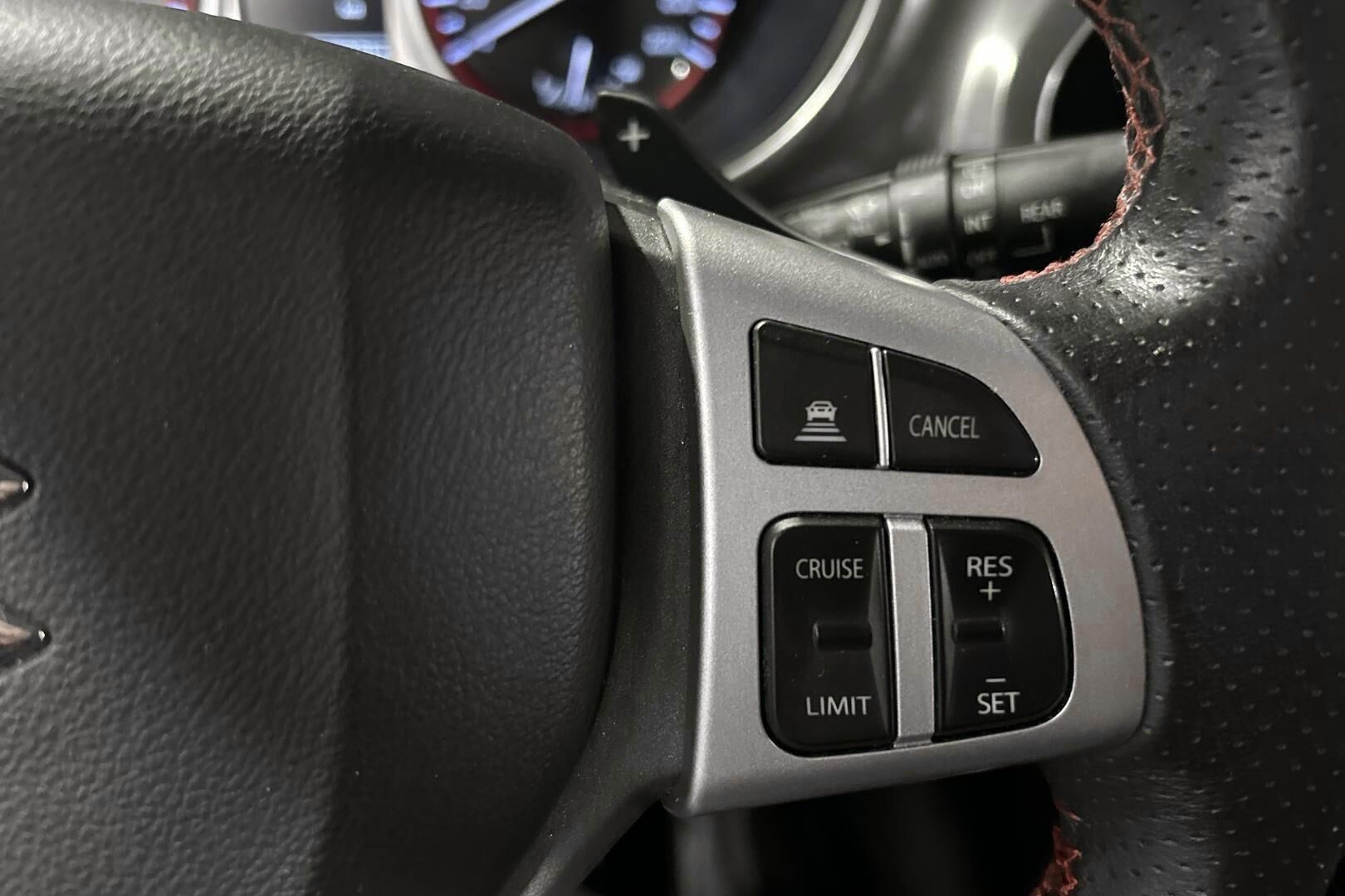 Suzuki Vitara iso kuva 25