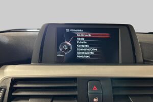 BMW 3-sarja esikatselu 21