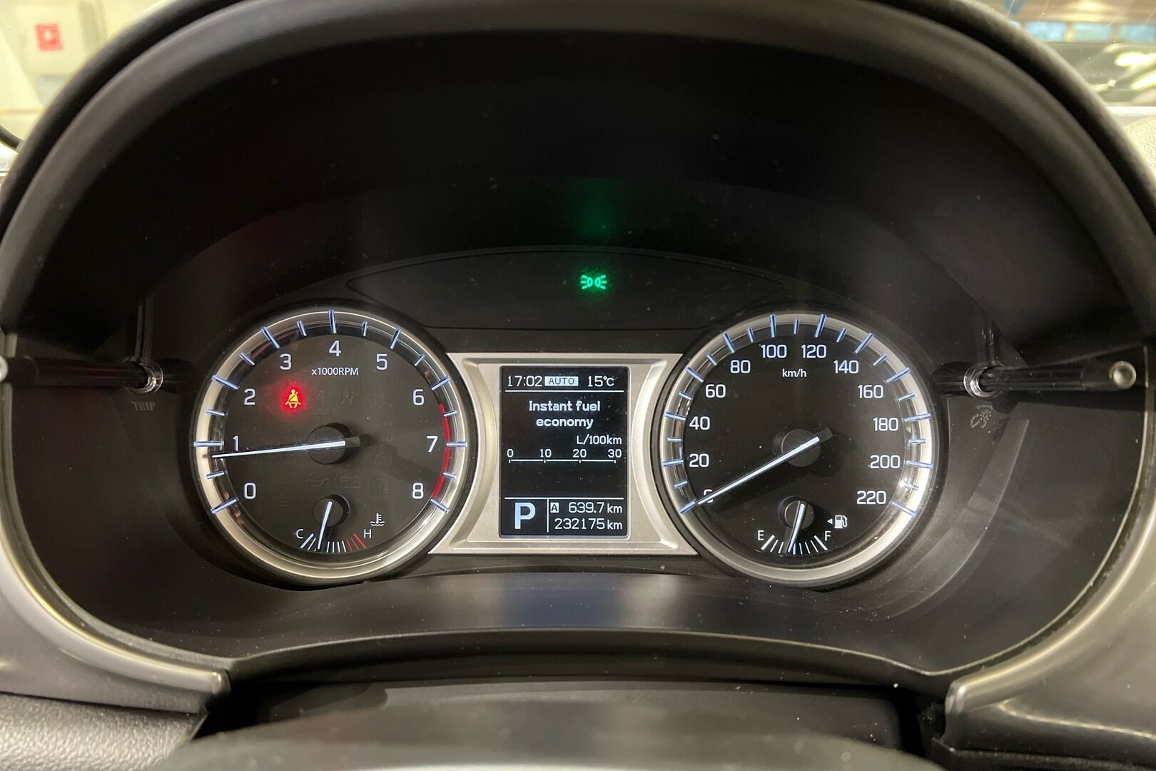 Suzuki Vitara iso kuva 14