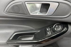 Ford Fiesta esikatselu 21