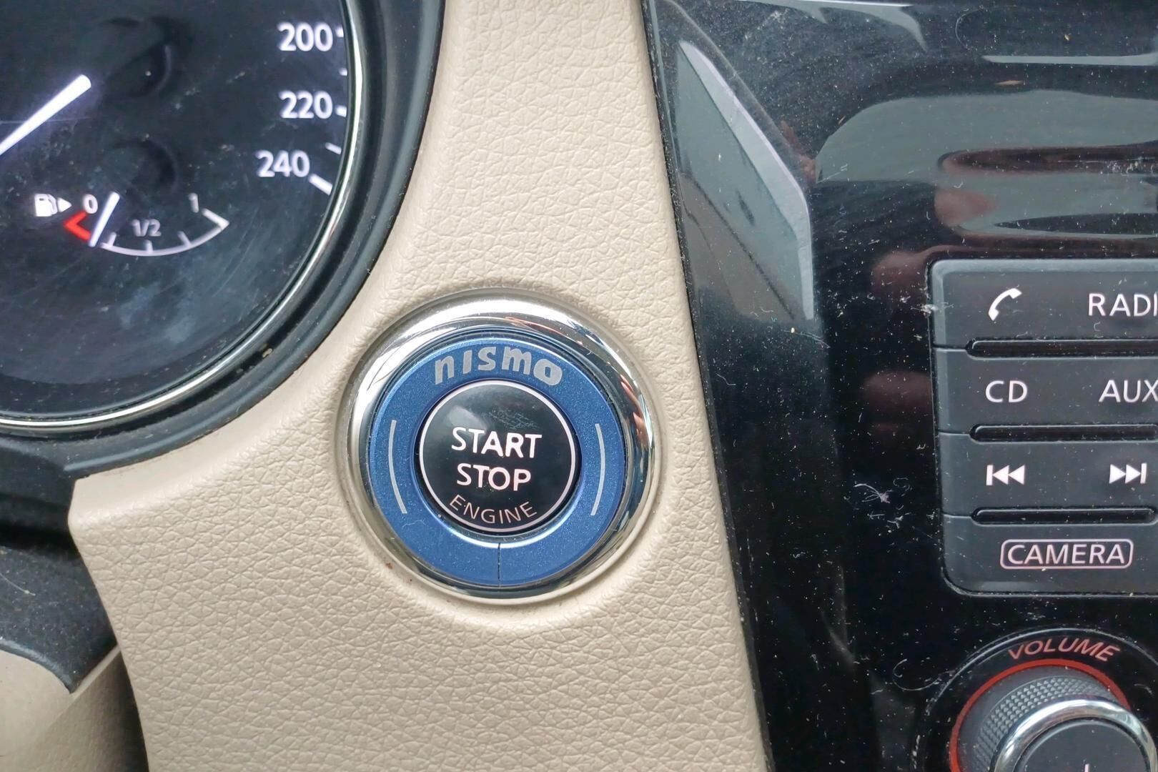 Nissan X-Trail iso kuva 33