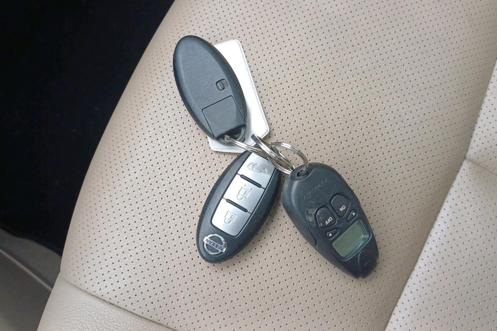 Nissan X-Trail iso kuva 34