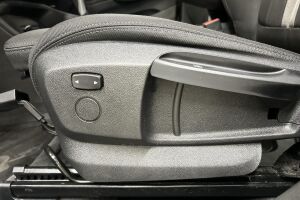 BMW X1 esikatselu 21