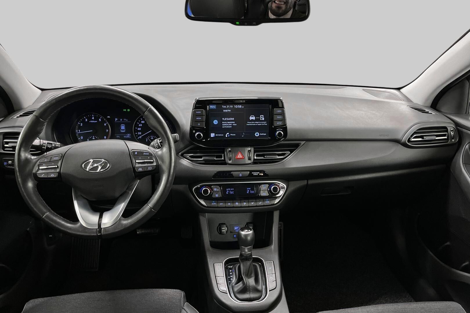 Hyundai i30 Wagon iso kuva 11