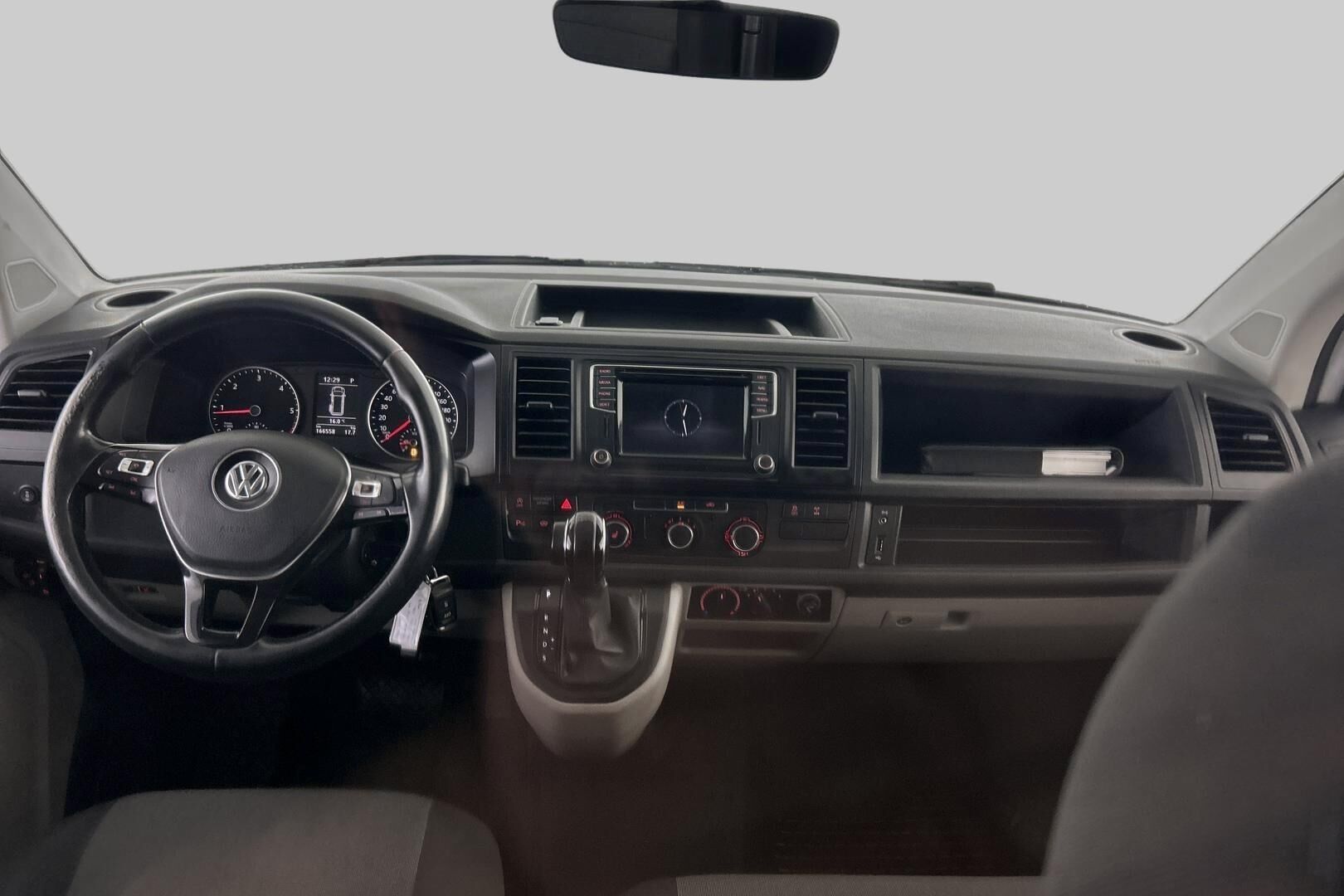 Volkswagen Transporter iso kuva 10