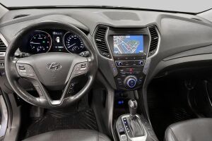 Hyundai Santa Fe esikatselu 12