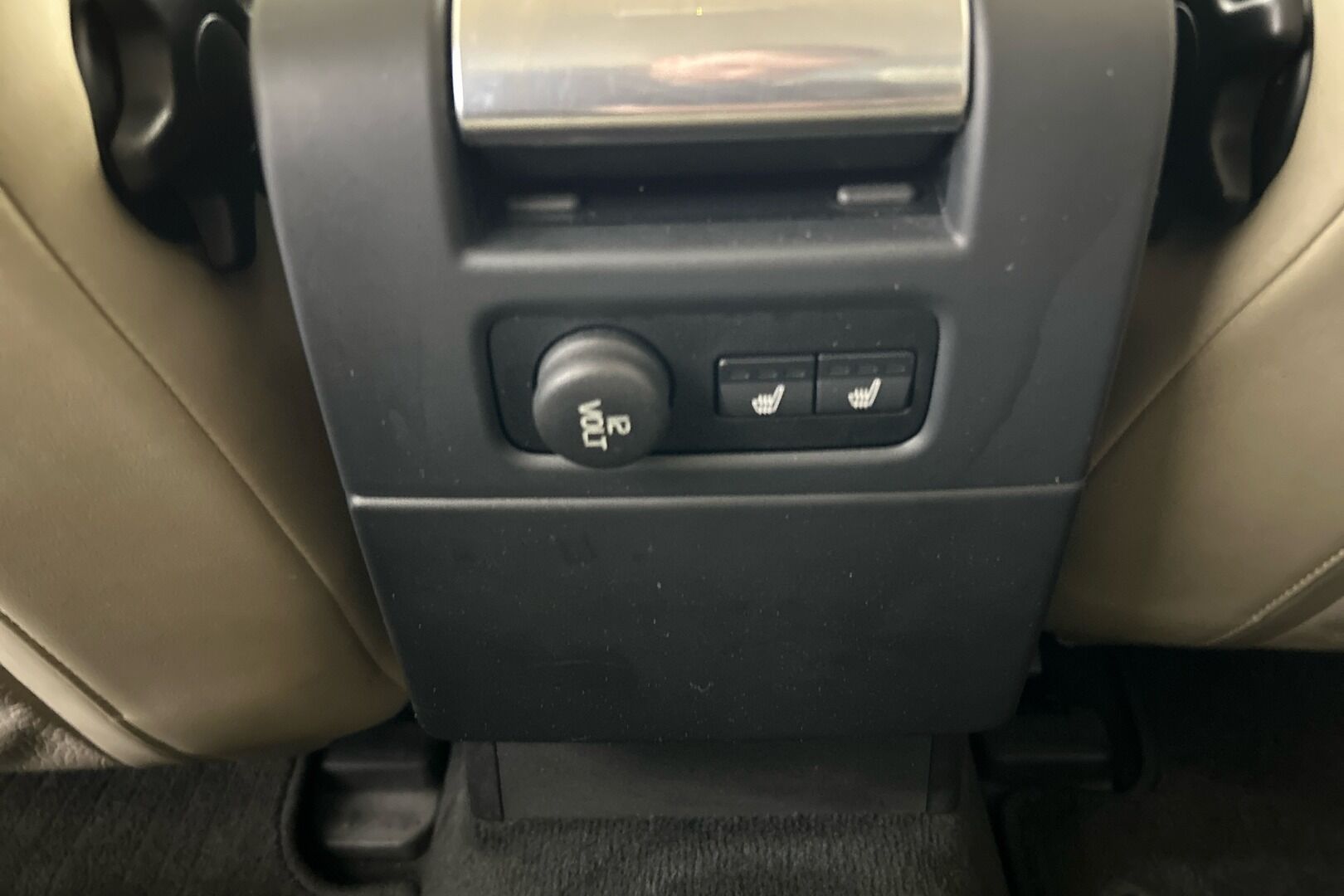 Volvo S80 iso kuva 12