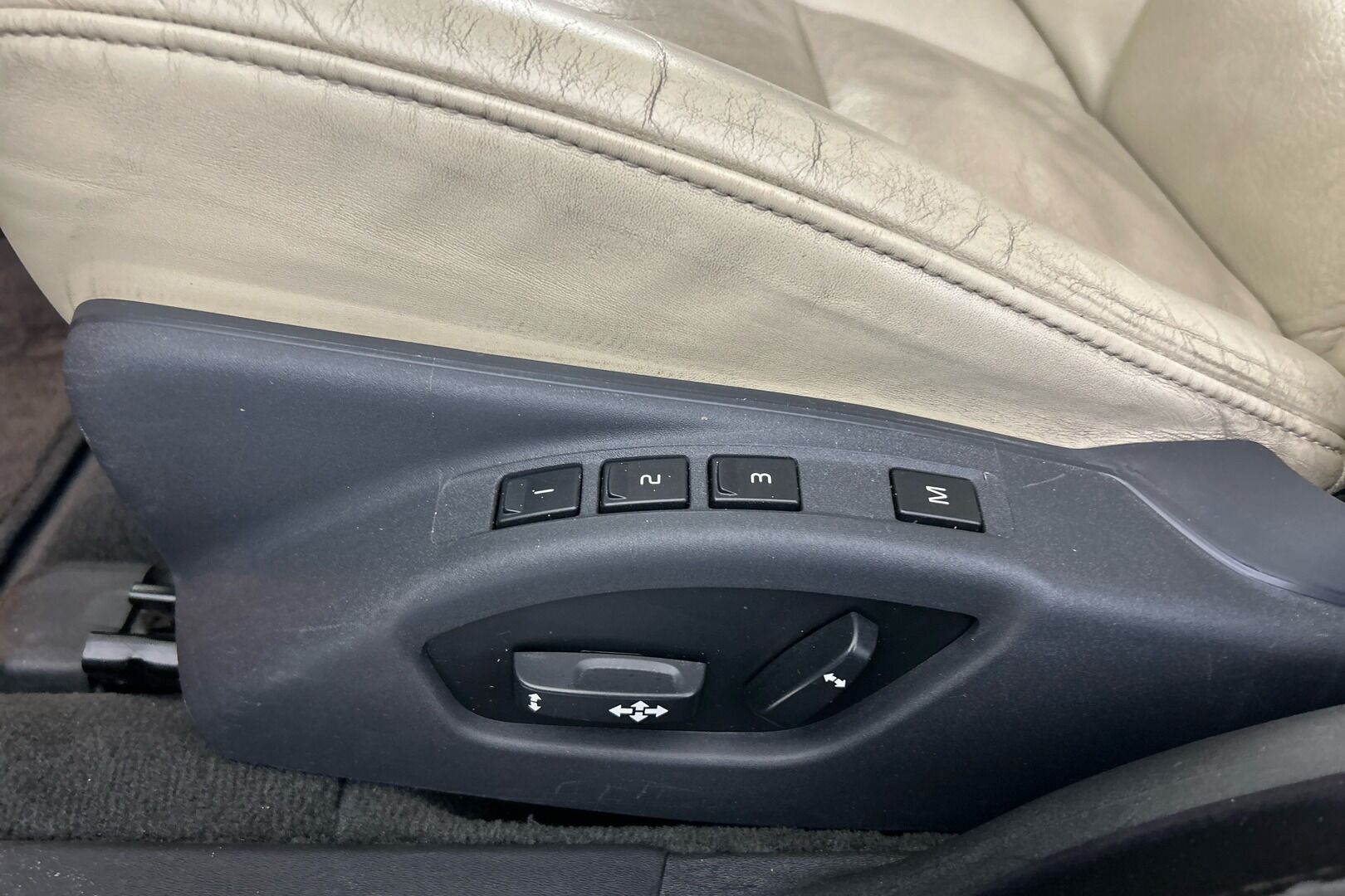Volvo S80 iso kuva 20